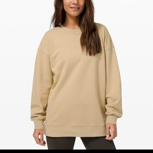 NWT Lululemon Perfectly Oversized Crew